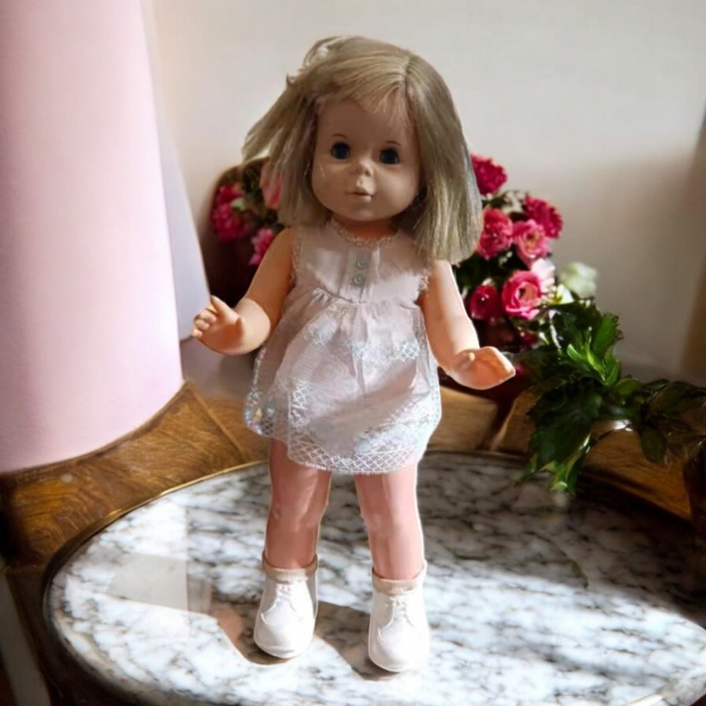 Mattel 1964 Baby First Steps. Does NOT Walk.